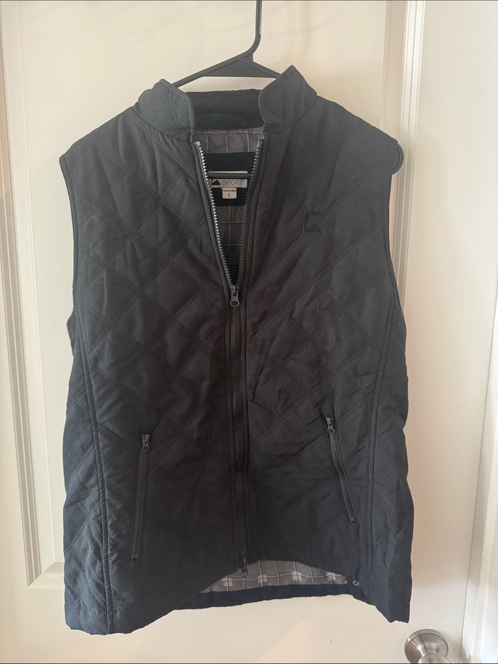 Riding Sport Black Quilted Zip-Front Vest
